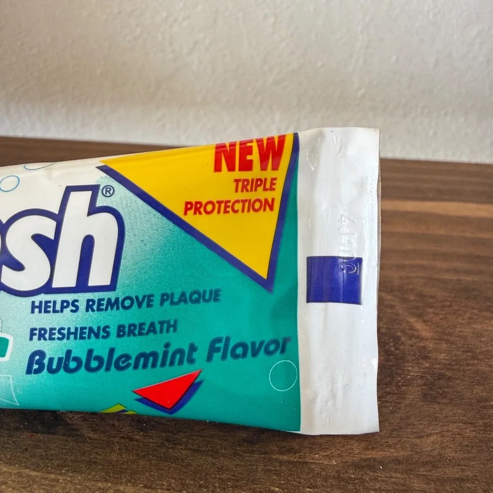 Vintage‎ Aquafresh Kids Toothpaste NOS 4.6 oz Bubblemint with Box HTF Prop Rare